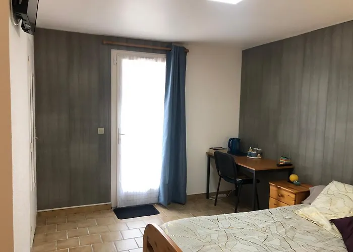 Au Mimosa - D'hote Le Laurier Frühstückspension 3*